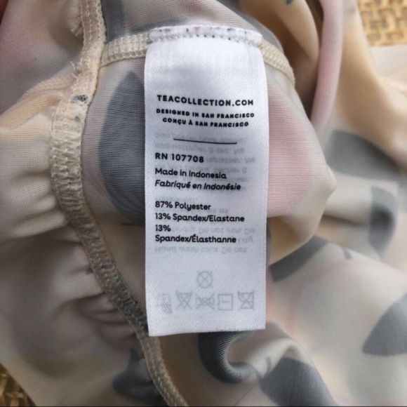 Tea Collection Lemon Rash Guard Top - Picture 7 of 8